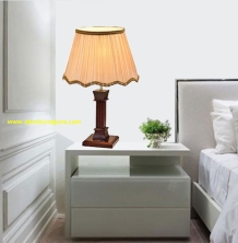 Đèn ngủ để bàn EU B025L
