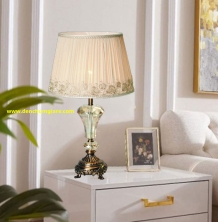 Đèn ngủ để bàn EU B082