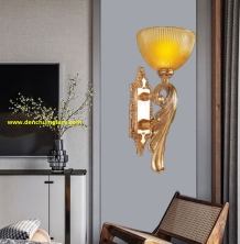Đèn treo tường cổ điển NV 8815