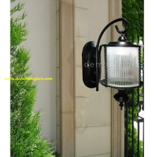 Đèn tường ngoài trời NVT 925