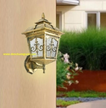 Đèn tường ngoài trời NVT 988